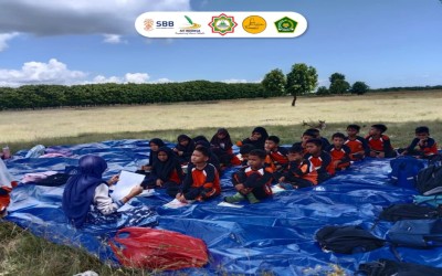 Kelas IV MIS Insan Robbani Field Trip ke Padang Sabana, Belajar Langsung Mengamati Ekosistem Alam